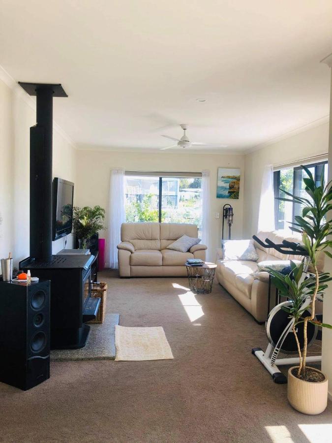 Mangawhai Room And Studio Exterior photo