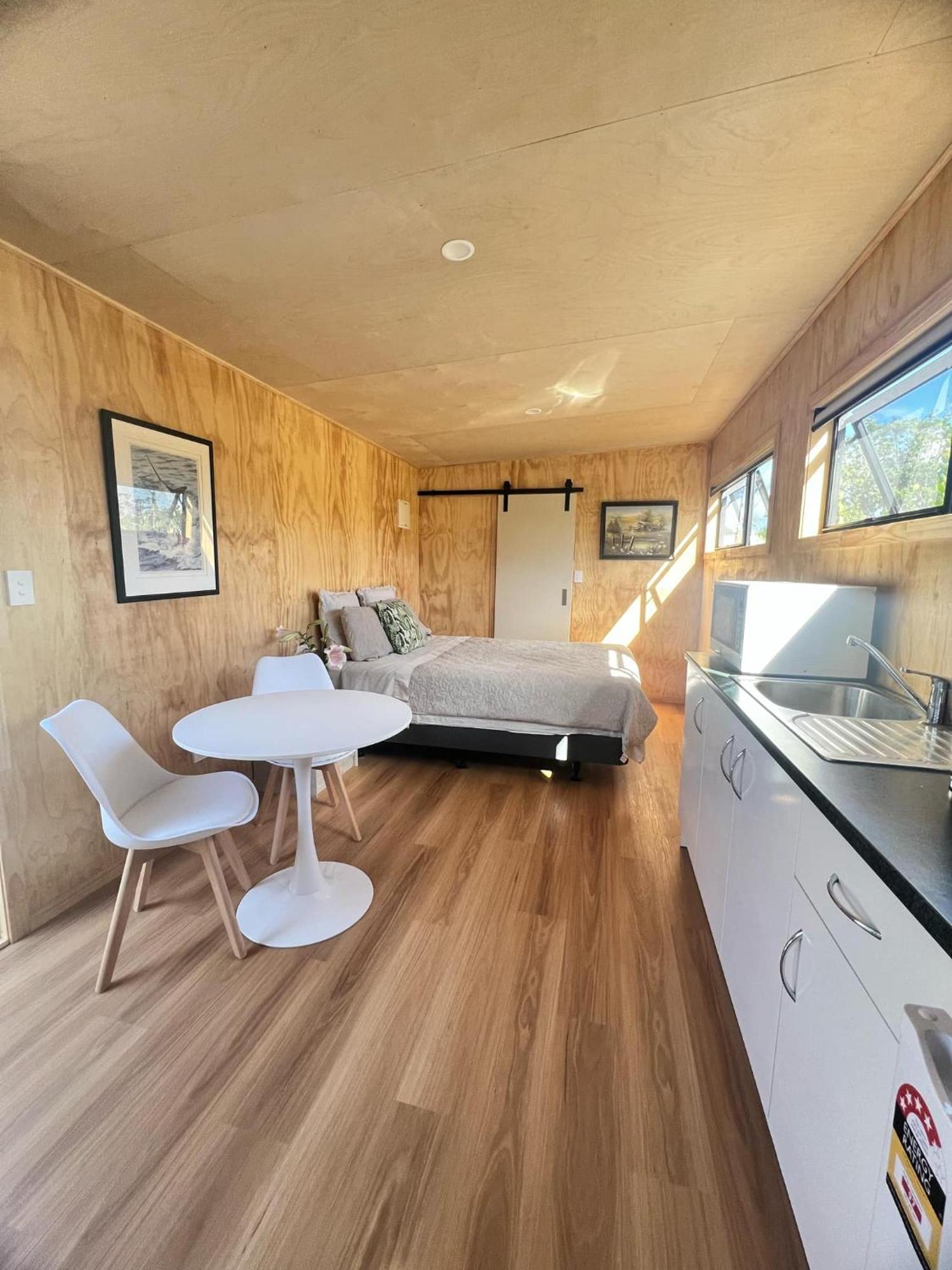Mangawhai Room And Studio Exterior photo